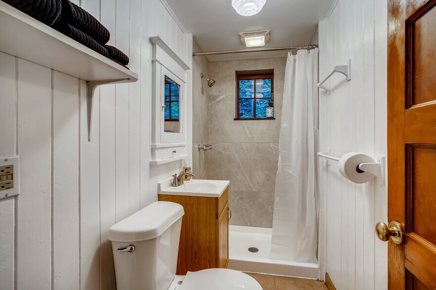 More Photos Of 3303 Chicago Creek Rd, Idaho Springs Hotel For Sale