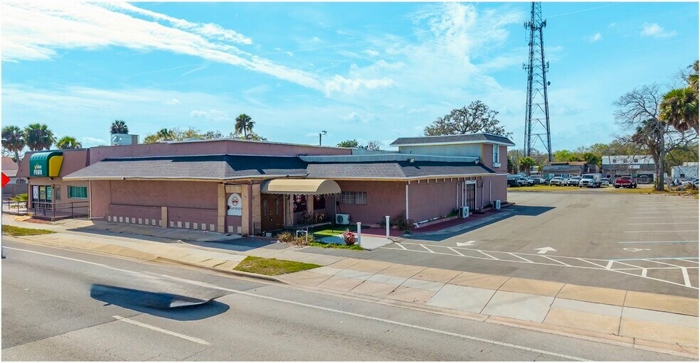 Primary Photo Of 144 Ridgewood Ave, Daytona Beach Restaurant For Sale