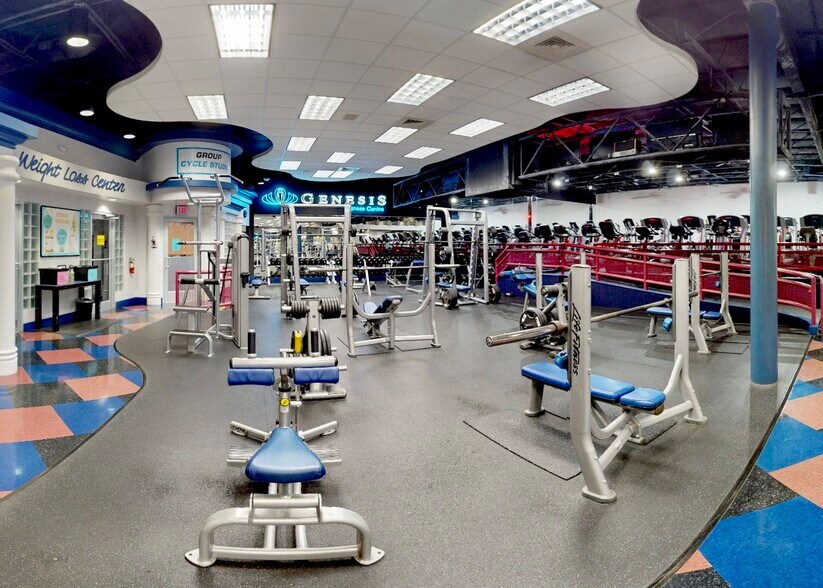 More Photos Of 671 Main St, Harleysville General Retail For Lease