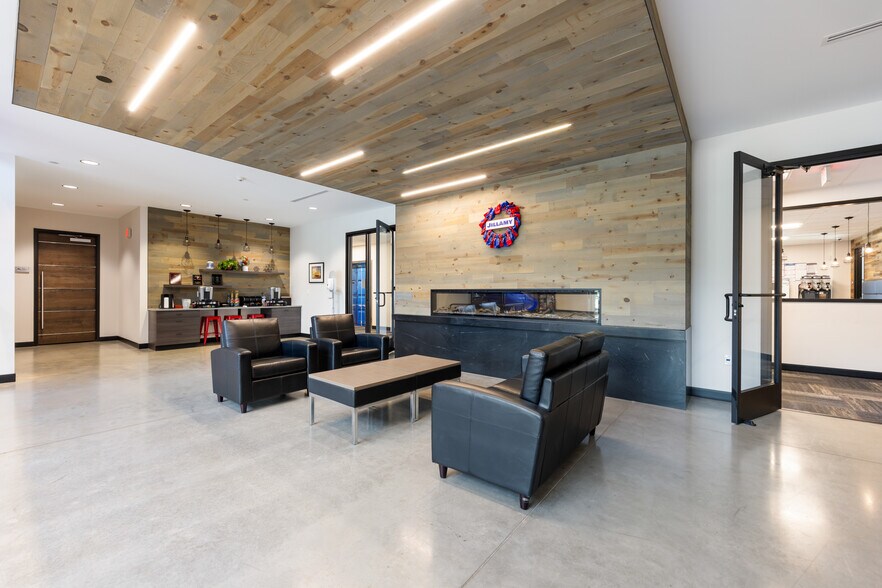 More Photos Of 160 New Britain Blvd, Chalfont Office For Sale