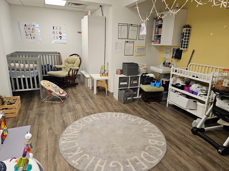 More Photos Of 501 NW 4th St, Evansville Industrial For Sale