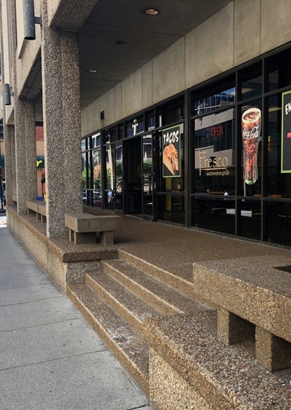 More Photos Of 501 Union St, Nashville Office For Lease