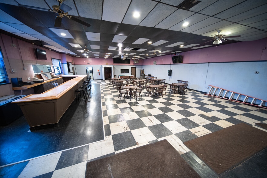 More Photos Of 418 S Front St, New Bedford Warehouse For Sale