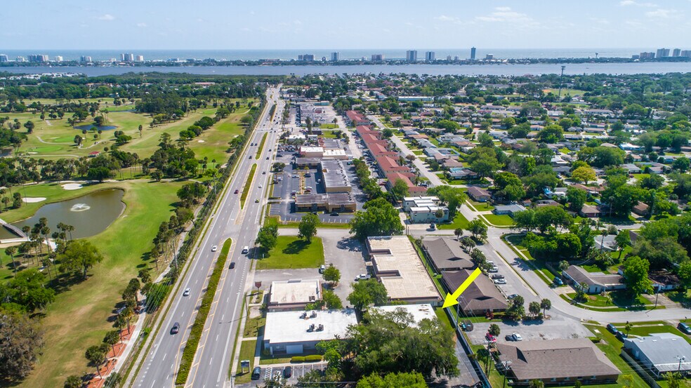 More Photos Of 669-681 Beville Rd, South Daytona Office For Sale