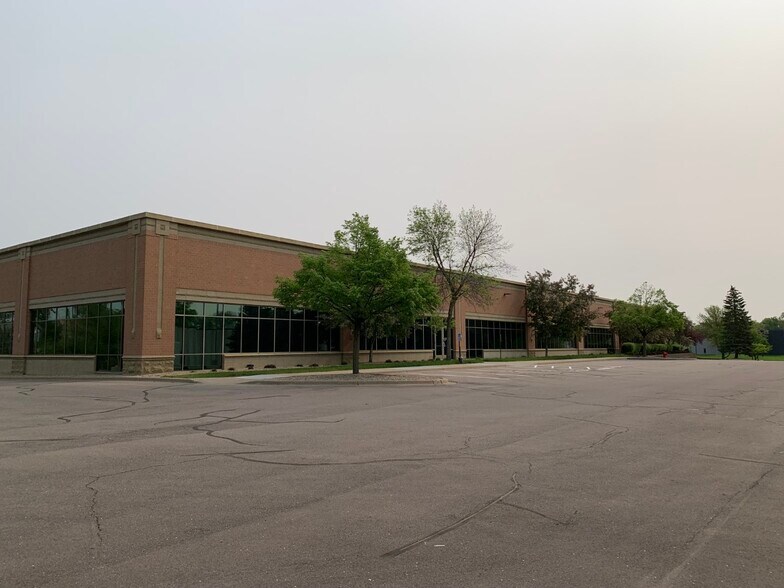 More Photos Of 10900 Hampshire Ave S, Bloomington Light Distribution For Sale