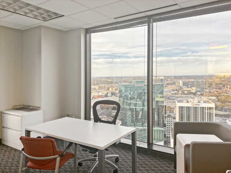 Primary Photo Of 999 Waterside Dr, Norfolk Coworking Space