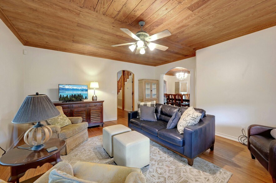 More Photos Of 23351 Ranch to Market 150 rd, Driftwood Specialty For Sale