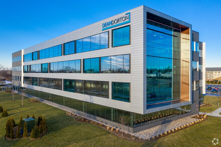 More Photos Of 435 N Whittington Pkwy, Louisville Office For Lease