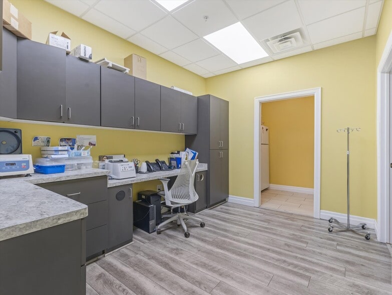 More Photos Of 248 E 13800 S, Draper Apartments For Sale