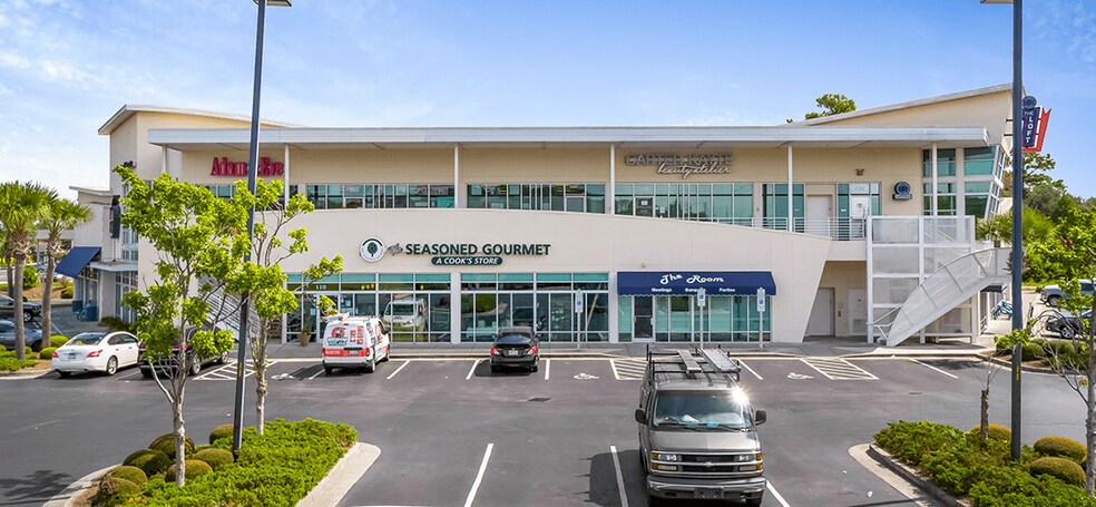 More Photos Of 5500 Market St, Wilmington Storefront Retail Office For Sale