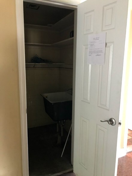 More Photos Of 1911 Brunswick Pike, Lawrenceville General Retail For Sale