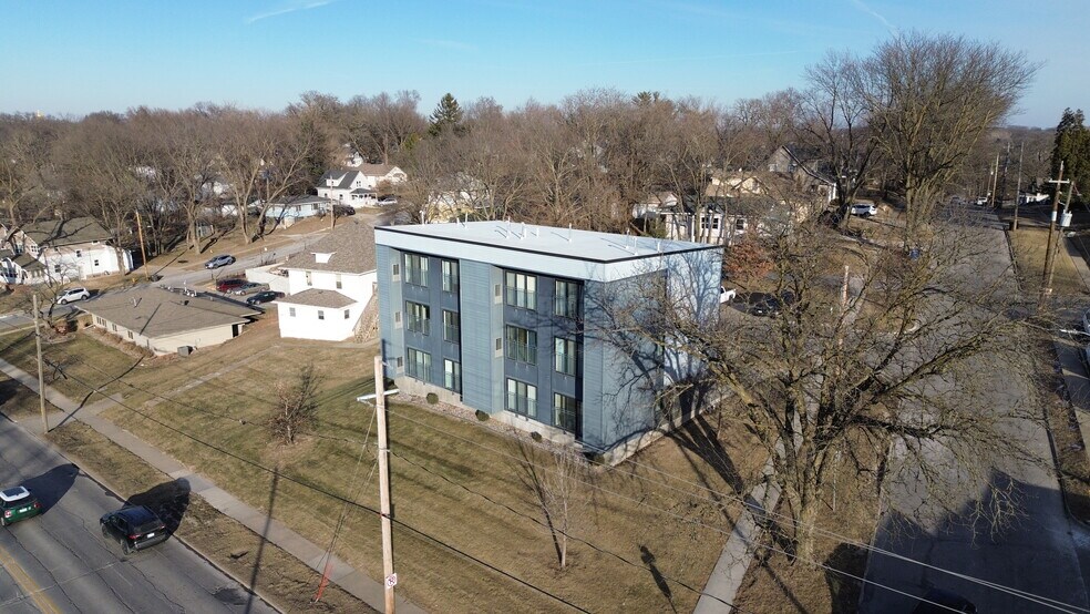 More Photos Of , Des Moines Multifamily For Sale