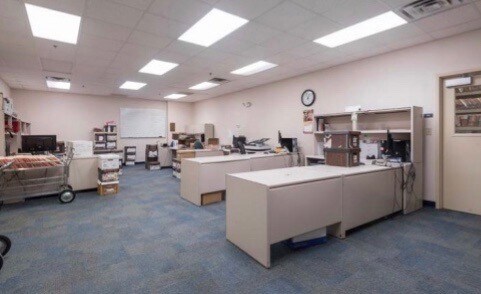 More Photos Of 5300 Ulmerton Rd, Clearwater Industrial For Lease