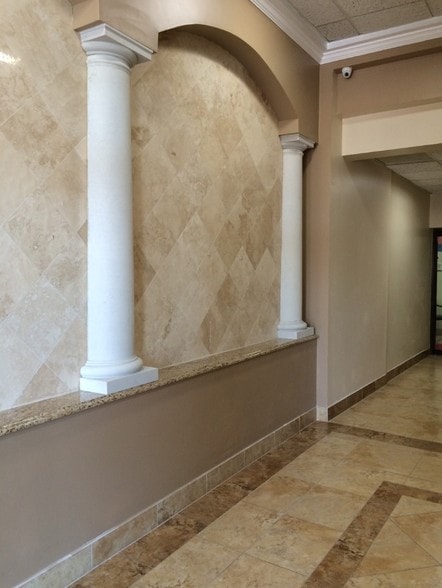 More Photos Of 1130 Cleveland St, Clearwater Office For Lease