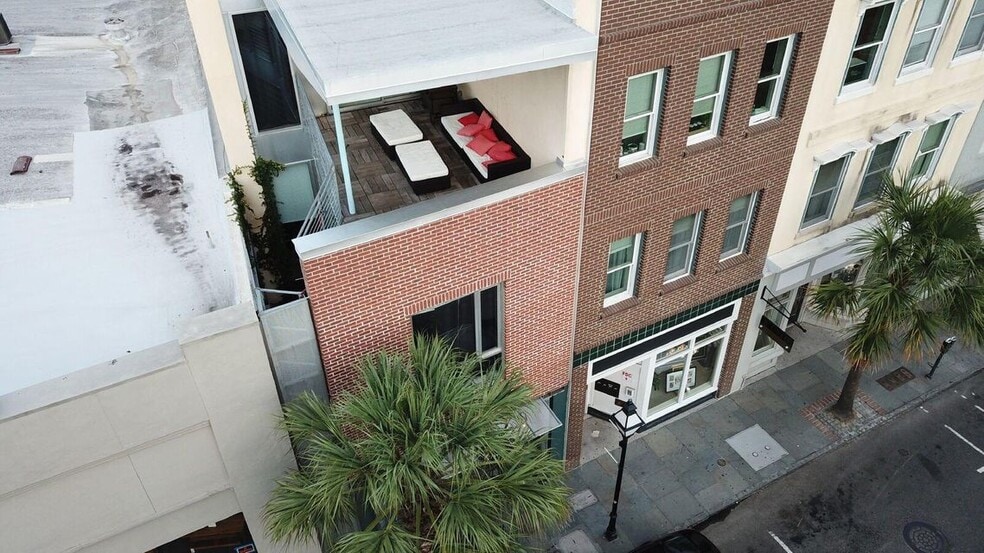 More Photos Of 487 King St, Charleston Loft Creative Space For Sale