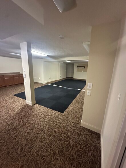 More Photos Of 71 Cedar Ave, Hershey Office For Lease