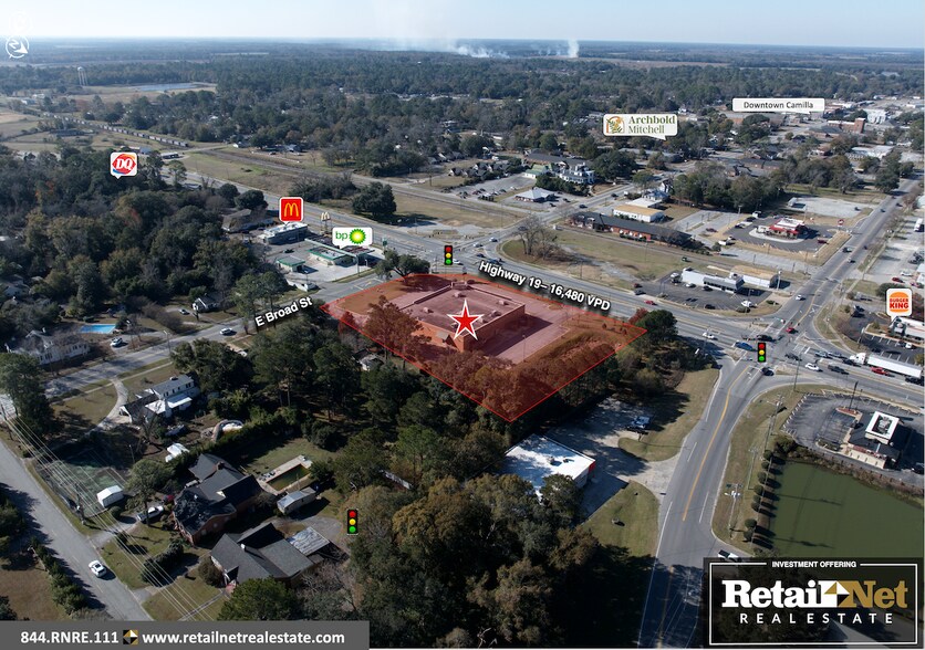 More Photos Of 266 E Broad St, Camilla Drugstore For Sale