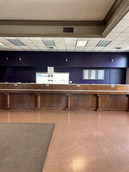 More Photos Of 5180 Main st, Mount Jackson Bank For Sale