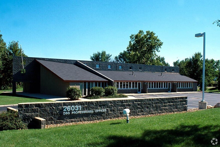 More Photos Of 26031 Center Ridge Rd, Westlake Medical For Lease