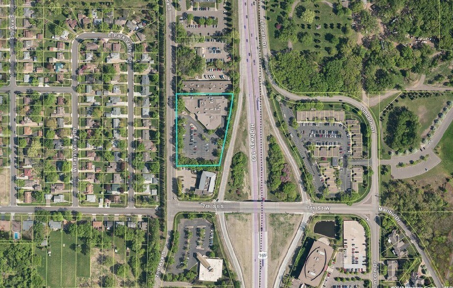 More Photos Of 601 2nd Ave S, Hopkins Office For Lease