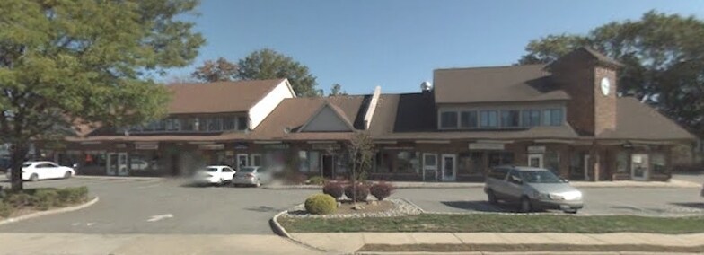 Primary Photo Of 435 Hollywood Ave, Fairfield Freestanding For Lease