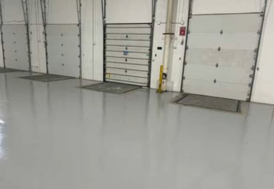 More Photos Of 4000-4024 Precision Dr, Cincinnati Manufacturing For Lease