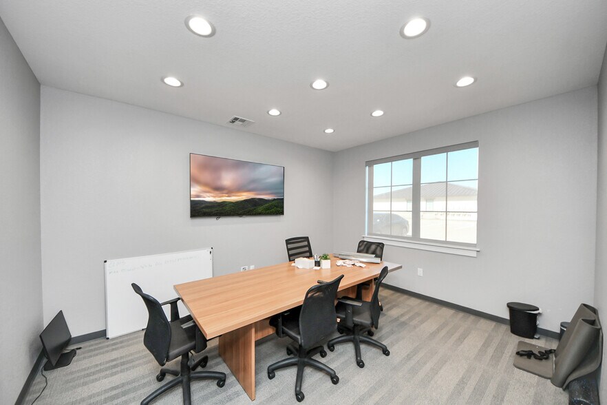 More Photos Of 800 Bonaventure Way, Sugar Land Medical For Sale