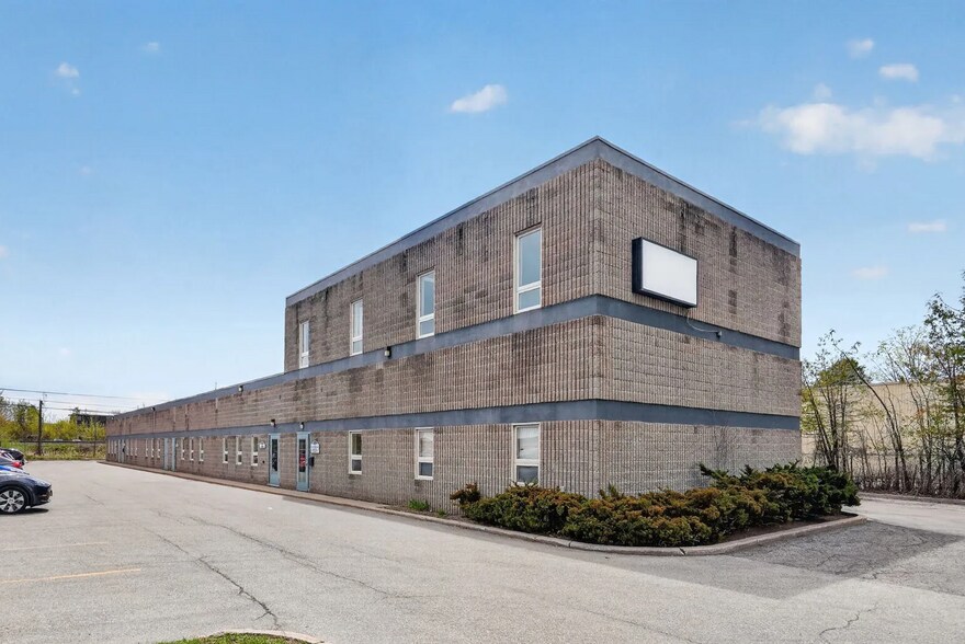 Primary Photo Of 159 Colonnade Rd, Nepean Warehouse For Sale