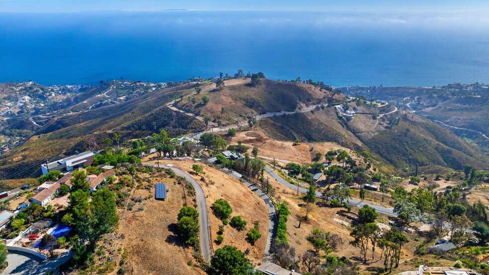 More Photos Of 21800 Azurelee Dr, Malibu Land For Sale