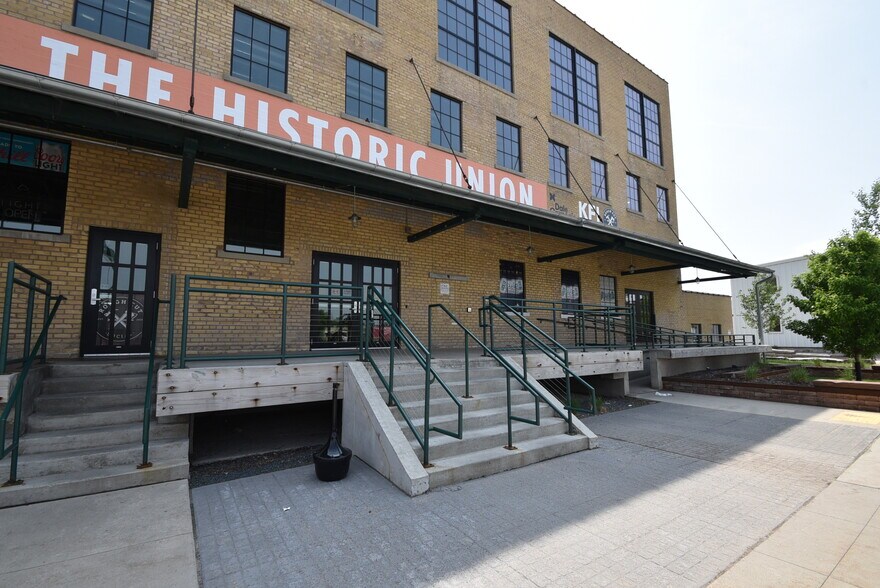 More Photos Of 1100 Northern Pacific Ave N, Fargo Apartments For Lease