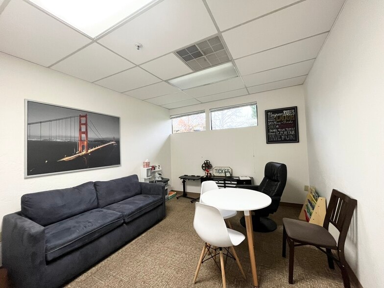 More Photos Of 1130 Conroy Ln, Roseville Medical For Sale