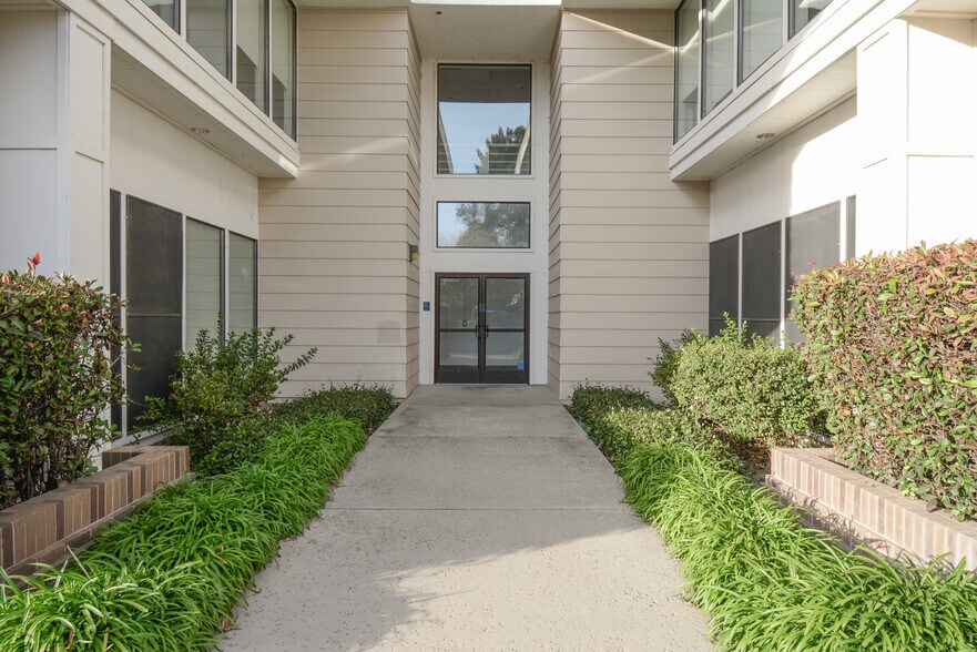 More Photos Of 1756 Picasso Ave, Davis Medical For Sale