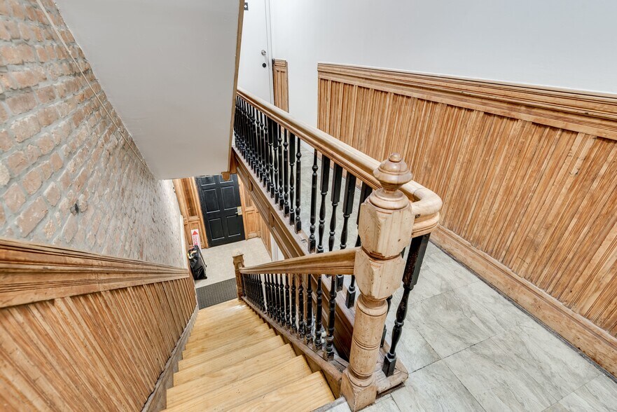 More Photos Of 579 Decatur St, Brooklyn Apartments For Sale