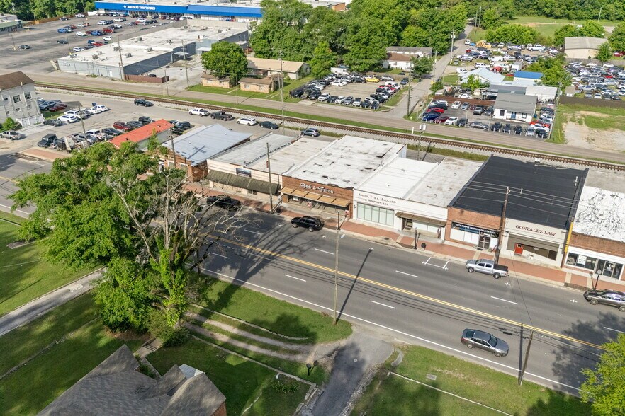 Primary Photo Of 140 1st S, Alabaster Storefront For Sale