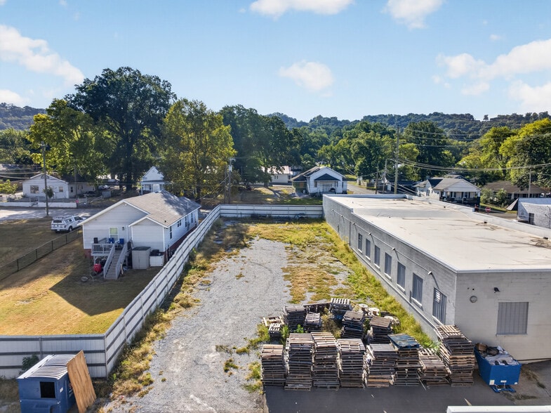 More Photos Of 3709A Dodds Ave, Chattanooga Manufacturing For Lease