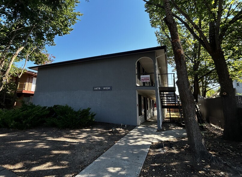 Primary Photo Of 343 E 15th Ave, Eugene Apartments For Sale