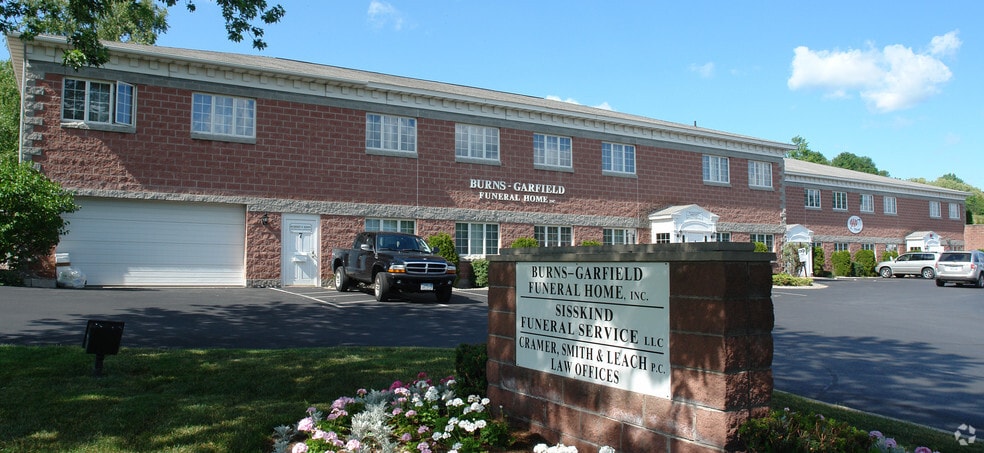 More Photos Of 3125-3175 E Genesee St, Syracuse Office For Lease