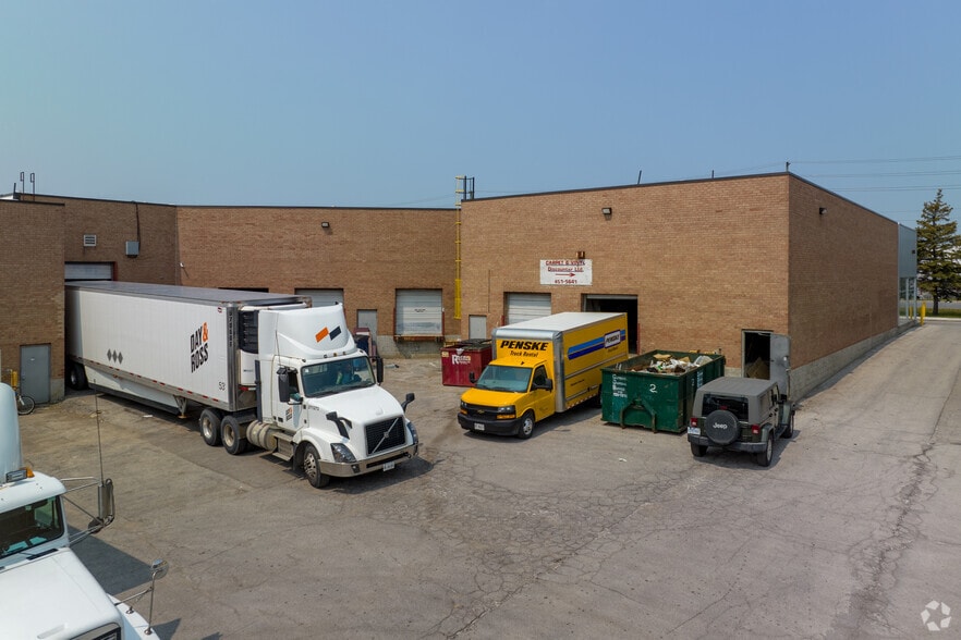 More Photos Of 10 Wilkinson Rd, Brampton Warehouse For Lease