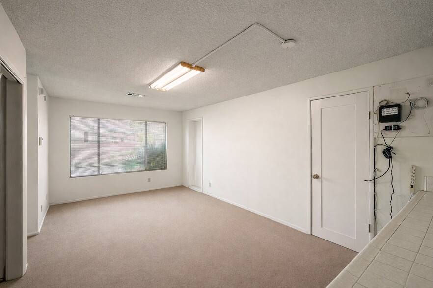 More Photos Of 104 N Atlantic Blvd, Alhambra Apartments For Sale