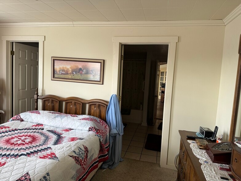 More Photos Of 46 Jefferson St, Brookville Storefront Retail Residential For Sale