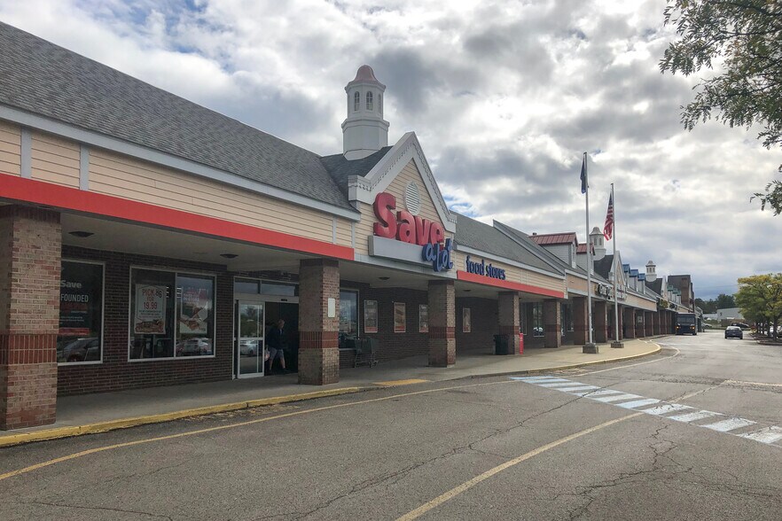More Photos Of 3300-3350 Wilmington Rd, New Castle Unknown For Lease