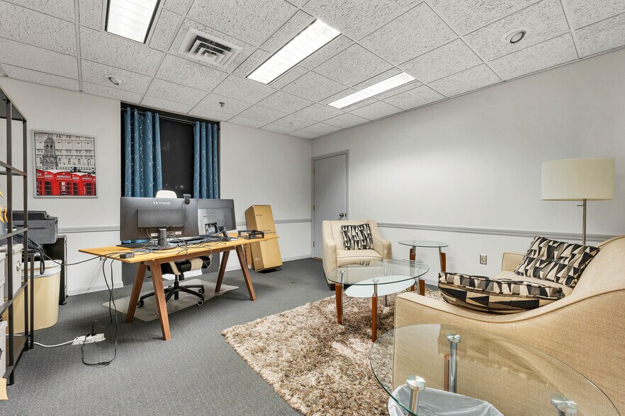 More Photos Of 48 Powers St, Milford Warehouse For Sale