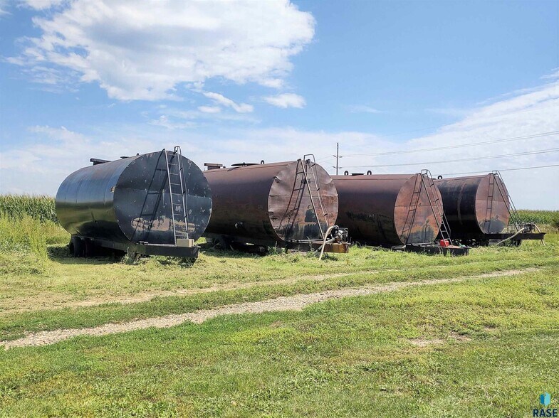 More Photos Of 1300 SE 3rd Ave, Miller Land For Sale