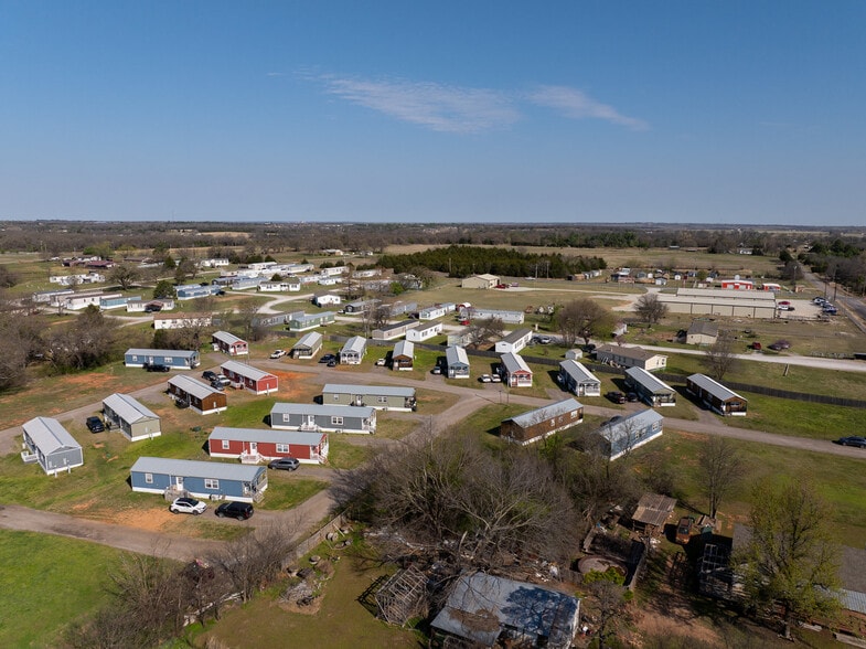 More Photos Of 18100 Coker Rd, Shawnee Manufactured Housing Mobile Home Park For Sale