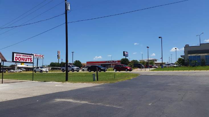 More Photos Of 1300 S FM 51, Decatur Fast Food For Sale