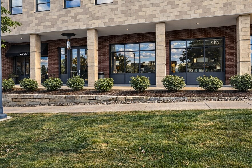 More Photos Of 440 Fairway Dr, West Des Moines Medical For Lease