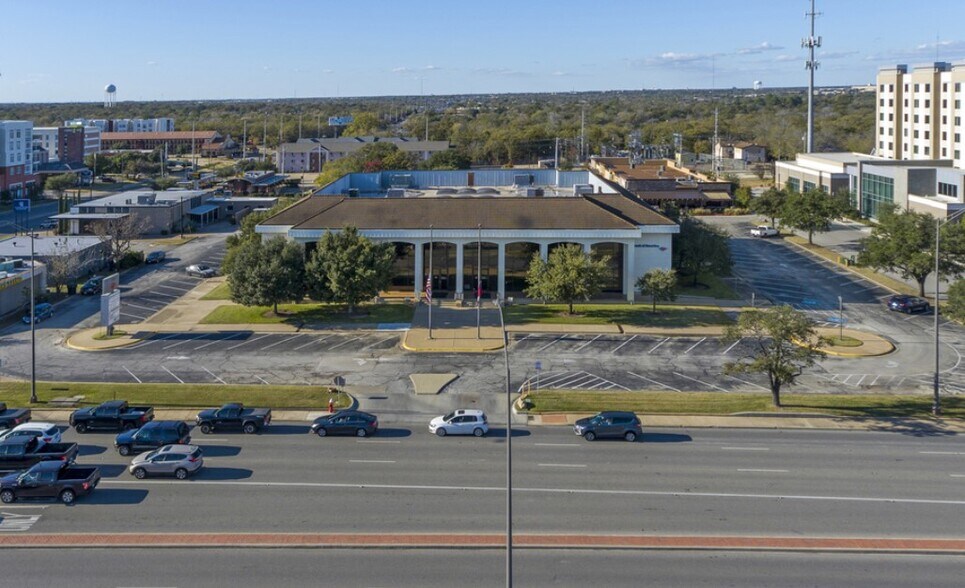 Primary Photo Of 111 University Dr E, College Station Office For Lease