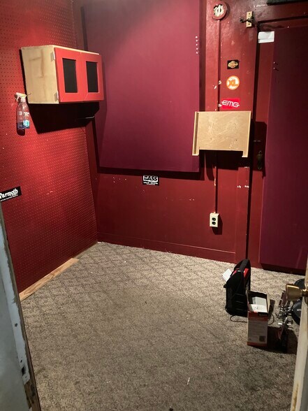 More Photos Of 819 S Higgins Ave, Missoula Freestanding For Sale