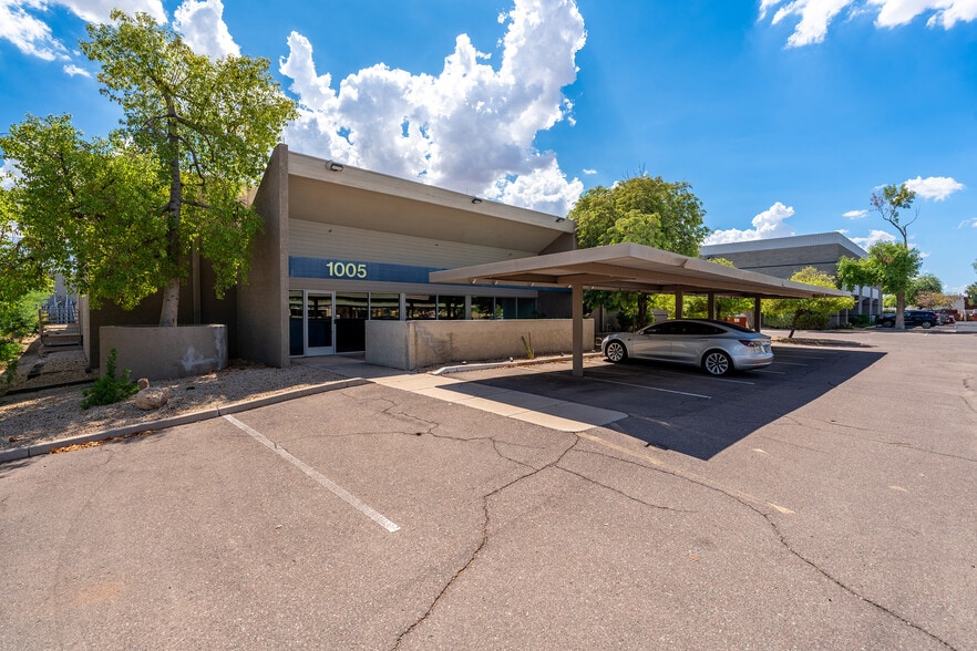 More Photos Of 1005 W Geneva Dr, Tempe Industrial For Lease