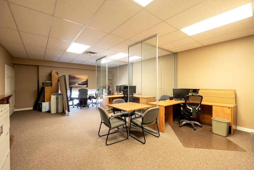More Photos Of 5492 Production Blvd, Surrey Warehouse For Sale